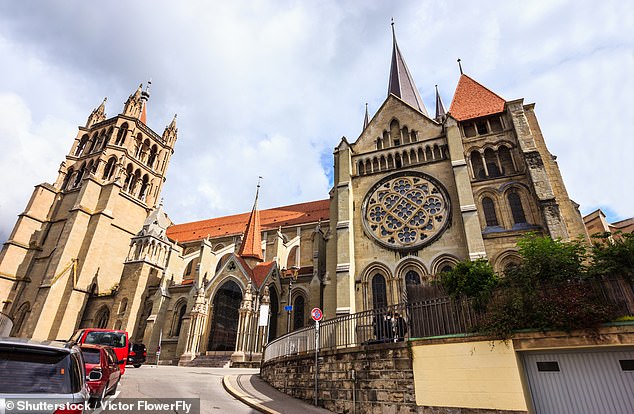 Die Kathedrale Notre Dame (im Bild) gilt „als das schönste gotische Bauwerk der Schweiz“