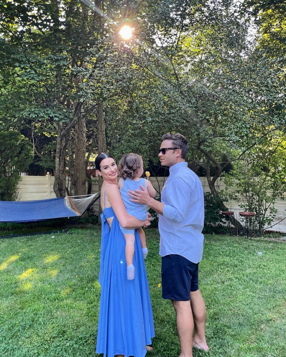 Die schwangere Lea Michele zeigt ihren Babybauch Nr. 2 im leuchtend roten Kleid 3