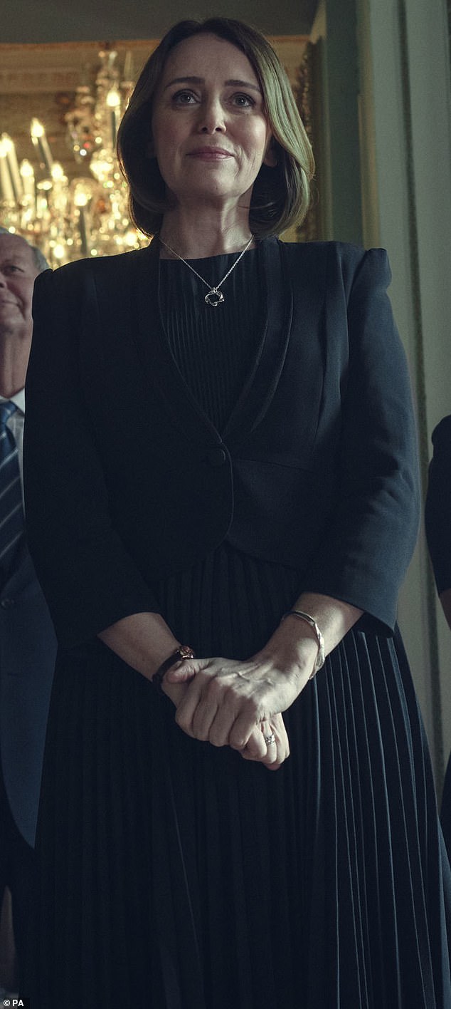 Keeley Hawes als Amanda Thirsk im Netflix-Drama „Scoop“, das heute vom Streaming-Dienst veröffentlicht wird