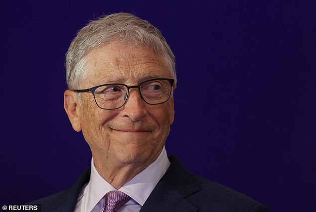Bill Gates, der Gründer von Microsoft, glaubt, dass KI-Agenten Internetsuch- und Einkaufsseiten wie Amazon ersetzen werden
