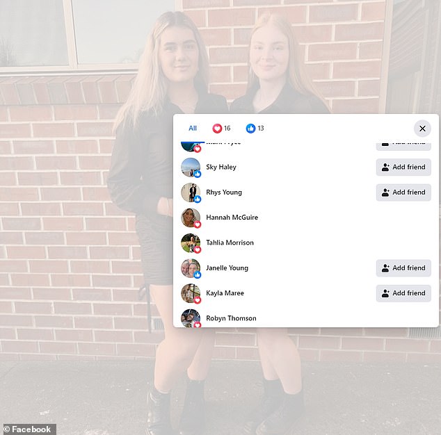 Frau McGuire platzierte einmal ein Liebesherz-Emoji neben einem Social-Media-Beitrag von Youngs Schwester
