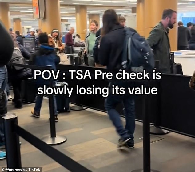 Der begeisterte Reisende nutzte TikTok, um einen düsteren, sechs Sekunden langen Clip über die langen Warteschlangen für TSA PreCheck zu teilen