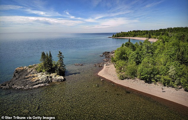 Der Lake Superior verzeichnet jährlich 3,5 Millionen Besucher, was bedeutet, dass die Belastung des Sees durch Bergbauabfälle nicht nur die Meerestierwelt verschmutzen, sondern auch die öffentliche Gesundheit schädigen könnte