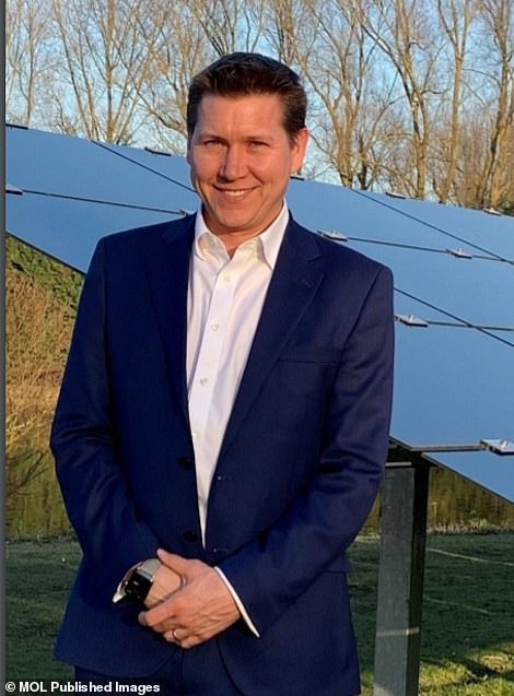 Gridserve CEO Toddington Harper took us on a tour of Gatwick Electric Forecourt, telling us: 'You couldn't get anything better than this in terms of a charging location for electric cars’
