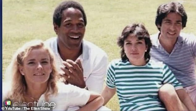 Nicole, OJ, Kris Jenner und Robert Kardashian waren in den 1980er Jahren alle enge Freunde