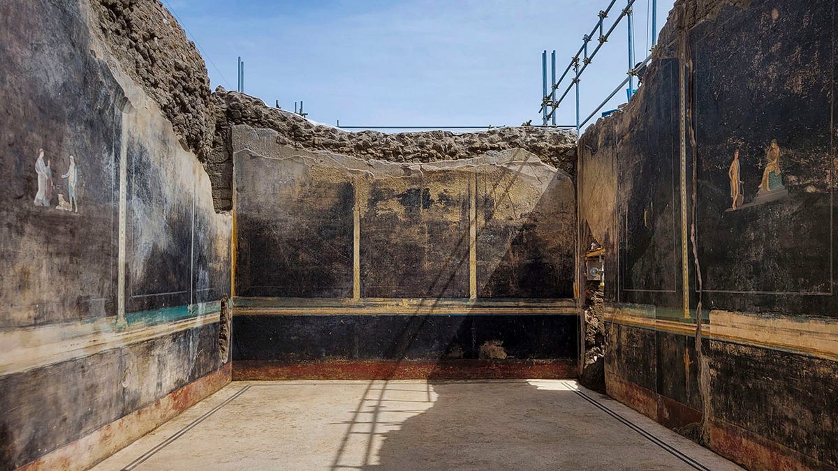 neu entdeckter Bankettsaal in Pompeji