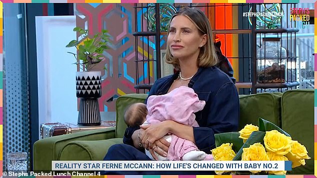 Sie ist einer von vielen Stars, die dem bizarren Gesundheitstrend gefolgt sind, und Ferne McCann gab auch zu, dass sie es mit ihrer eigenen Muttermilch versucht hat