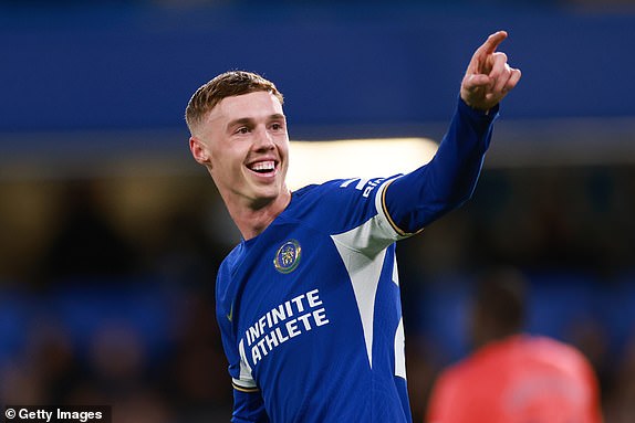 LONDON, ENGLAND - APRIL 15:  Cole Palmer of Chelsea celebrates during the Premier League match between Chelsea FC and Everton FC at Stamford Bridge on April 15, 2024 in London, England.(Photo by Marc Atkins/Getty Images)