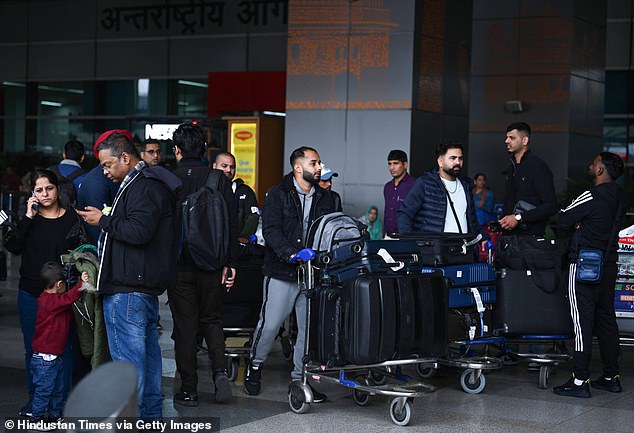 Auf Platz 10 schließlich befindet sich der Indira Gandhi International Airport (im Bild), der im letzten Jahr von neun auf zehn gestiegen ist und nun 72,2 Millionen Passagiere abfertigt