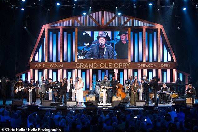 Ein Besuch in Nashville ist nicht vollständig, ohne eine Show im Grand Ole Opry gesehen zu haben