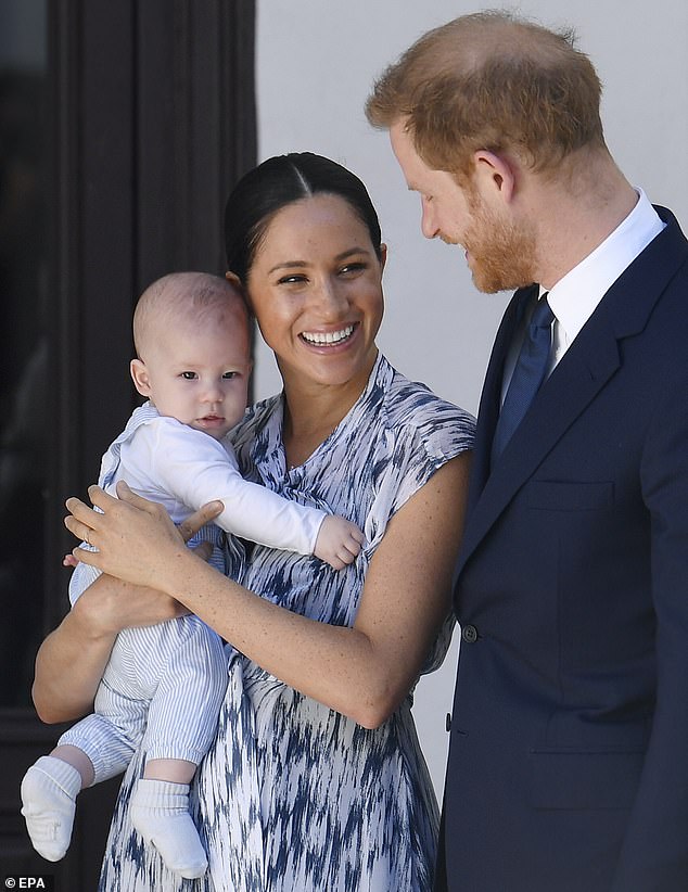 Im Bild: Der Herzog und die Herzogin von Sussex mit ihrem Sohn Archie während eines königlichen Besuchs in Südafrika im September 2019