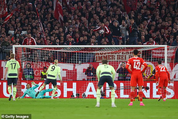 MUNICH, GERMANY - APRIL 19: Erling Haaland of Manchester City misses a penalty during the UEFA Champions League quarterfinal second leg match between FC Bayern MÃ¼nchen and Manchester City at Allianz Arena on April 19, 2023 in Munich, Germany. (Photo by James Gill - Danehouse/Getty Images)