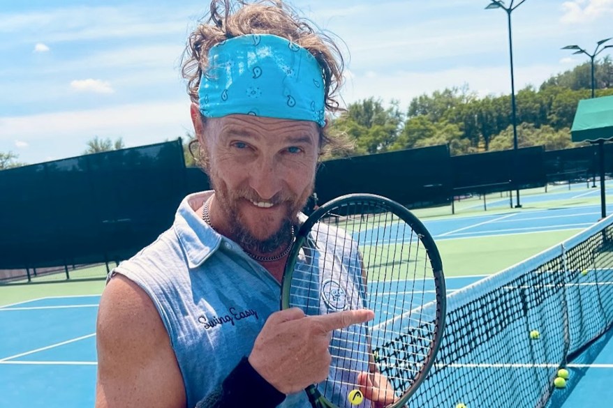 Matthew McConaughey geht auf den Tennisplatz und weitere Star-Schnappschüsse