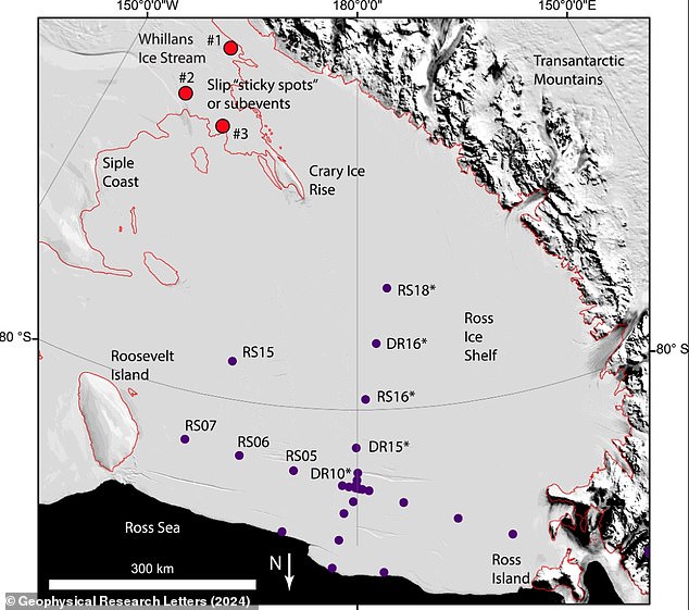 Dieses Bild der Ross-Schelfeisregion hebt seismische Stationen hervor, die als blaue Kreise dargestellt sind.  Die Standorte der Whillans-Eisstrom-Rutschstellen werden als rote Kreise angezeigt