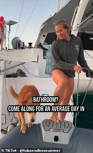 Aber in einer Reihe von TikToks enthüllt Sierra einige der verrückteren Seiten des Bootslebens und in einem Clip geht sie auf ihre „häufigste Frage“ ein, wie ihr Hund auf die Toilette geht