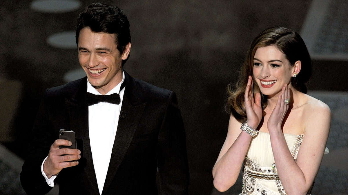 James Franco und Anne Hathaway moderieren die Oscar-Verleihung 2011