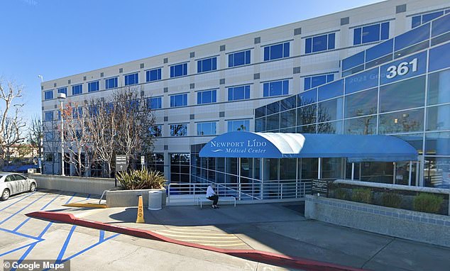 Ovation Fertility ist ein nationales Labor für Lagerungsbehandlungen und IVF in Newport Beach, das „sichere Kurz- und Langzeitlagerung für gefrorene Eizellen, Spermien und Embryonen“ anbietet.