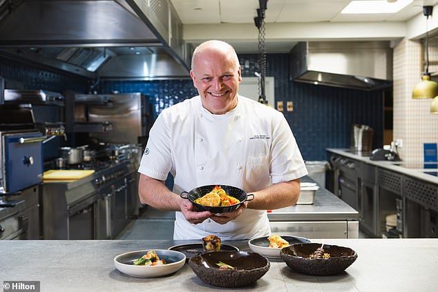 Paul Bates, Chefkoch des Hilton London Metropole, sagt, Hilton mache einen „bedeutenden Unterschied, ein köstliches Gericht nach dem anderen“.