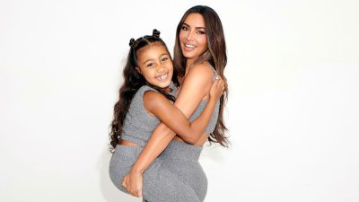 Kim Kardashian und North West Twin in der New Skims Promo