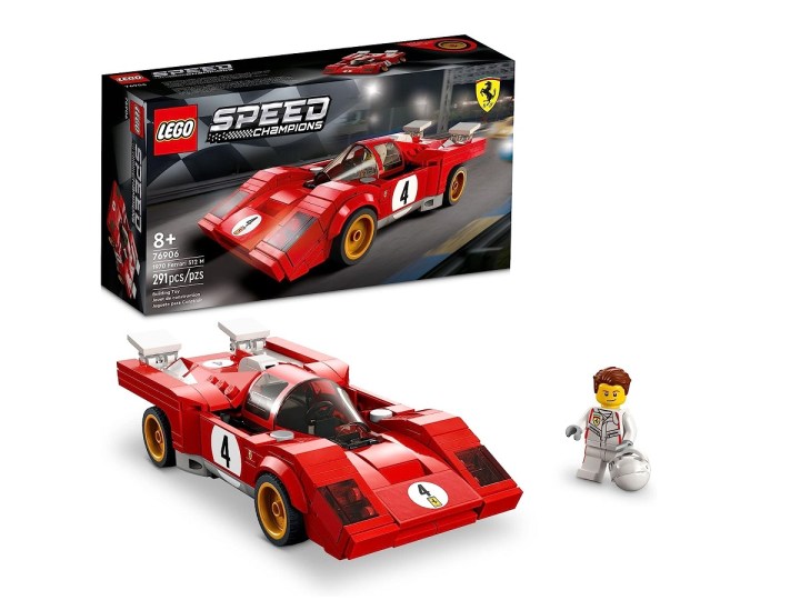 Der Lego Speed ​​Champions 1970 Ferrari 512 M, gebaut mit seiner Box.