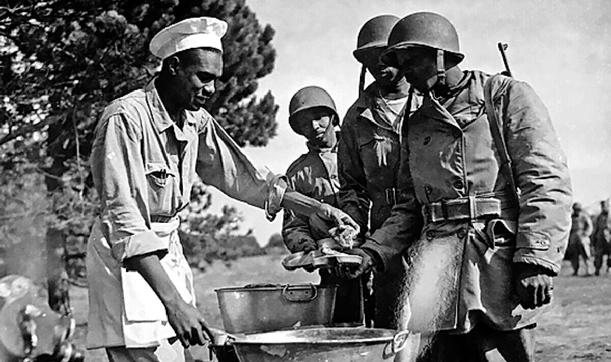 Die US-Armee wurde aufgrund rassistischer Gesetze getrennt, die schwarze Truppen voneinander trennten