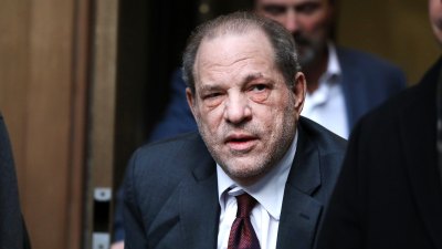 Harvey Weinsteins Urteil wegen Körperverletzung aus dem Jahr 2020 wurde vom New Yorker Berufungsgericht aufgehoben: Alles, was Sie wissen sollten
