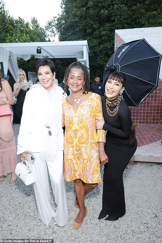 Meghan hat viele Verbindungen zur berühmtesten Familie in Calabasas – ihre Mutter Doria Ragland feierte letzten Sommer mit Kris Jenner und Kim Kardashian