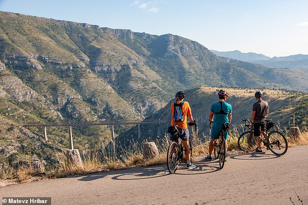 Der neue Radweg über den Balkan, der diesen Sommer eröffnet, führt über 2.090 Meilen durch acht Länder