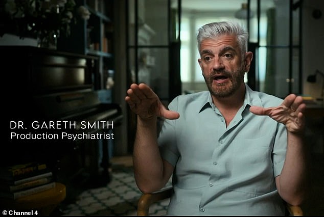 Dr. Gareth Smith, ein Psychiater, der erst spät zur Arbeit an der Show hinzugezogen wurde, nannte es „unethisch und lächerlich“.