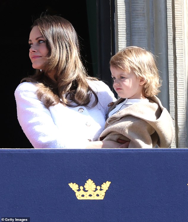 Keiner der Söhne von Prinzessin Sofia sowie die Söhne von Prinz Carl Philip, Prinzessin Madeline, haben den Titel Ihrer Königlichen Hoheit