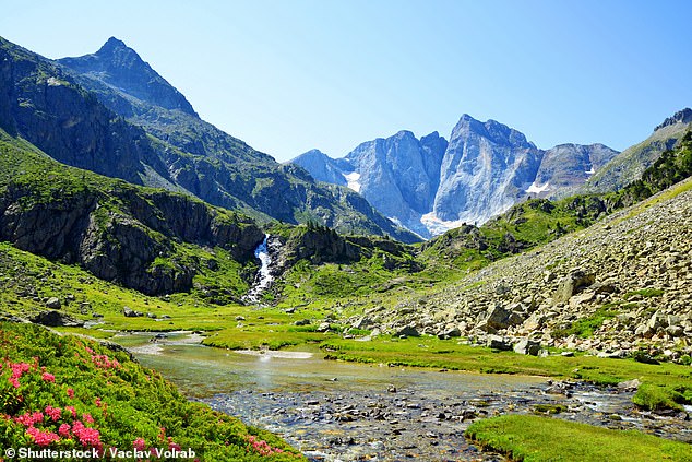 Die Pyrenäen haben eine „Wiederbelebung ihres lokalen Lebensstils“ erlebt, wobei einheimische Hirten Gäste willkommen heißen, Zeit mit ihnen zu verbringen