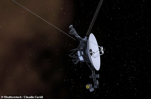 Eine 3D-Illustration einer Raumsonde Voyager 1 im Weltraum