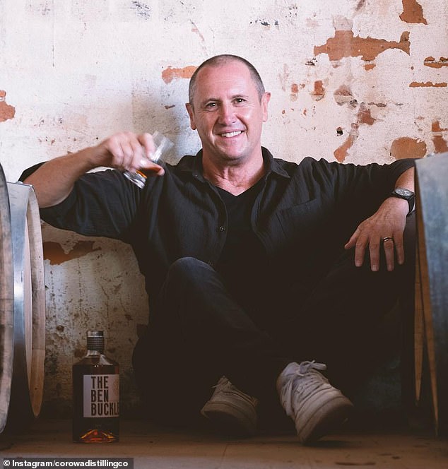 Der 59-jährige Moderator der Morning Show gab bekannt, dass er in Zusammenarbeit mit Corowa Distilling Co. einen Whisky in „limitierter Auflage“ namens „The Ben Buckler“ entwickelt hat.