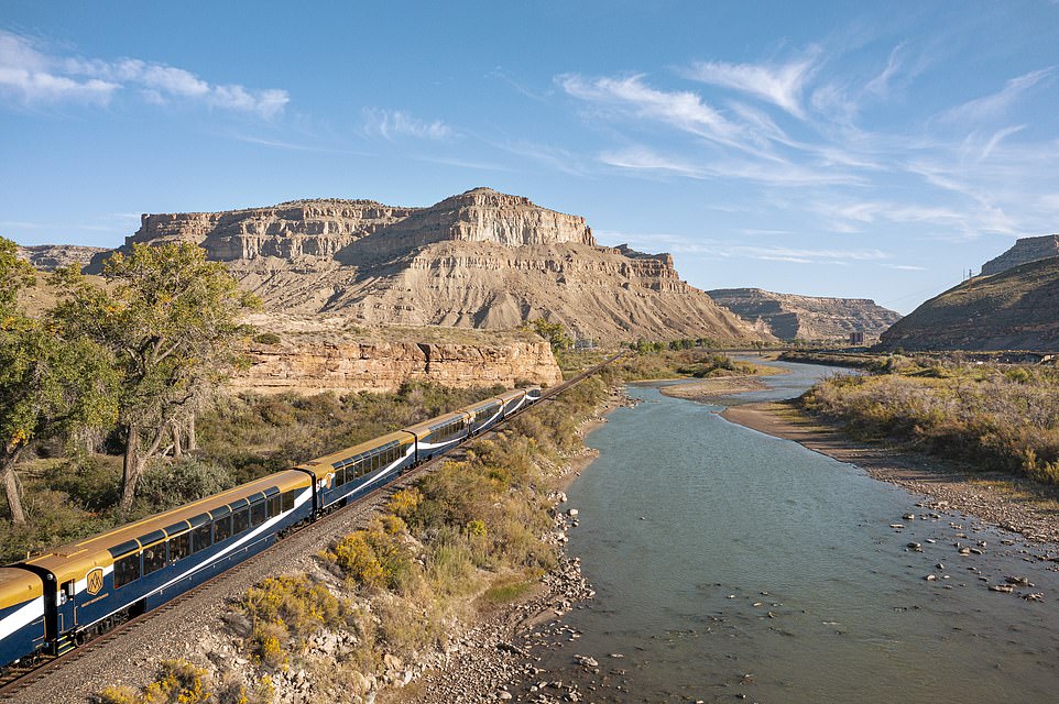 Cowboy-Land: Tom Chesshyre erlebt die erste US-Zugstrecke von Rocky Mountaineer.  Oben rollt der Zug durch den De Beque Canyon in Colorado in Richtung Utah