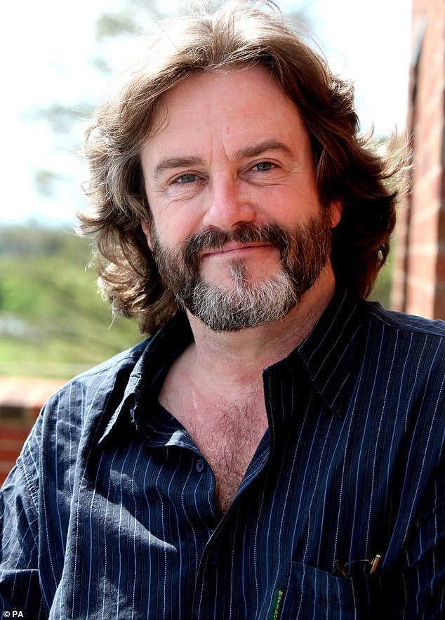 Gregory Doran, der 2012 künstlerischer Leiter der Royal Shakespeare Company wurde und diese Position bis 2022 innehatte, hat für das Publikum Alarmglocken läuten lassen