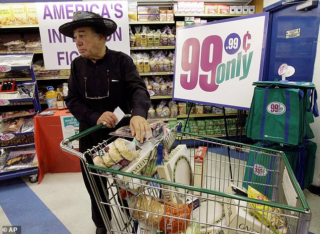 Die Hälfte der 99 Cents Only Stores, die geschlossen werden sollen, könnten gerettet werden, da eine andere Kette versucht, die Marke aufzukaufen
