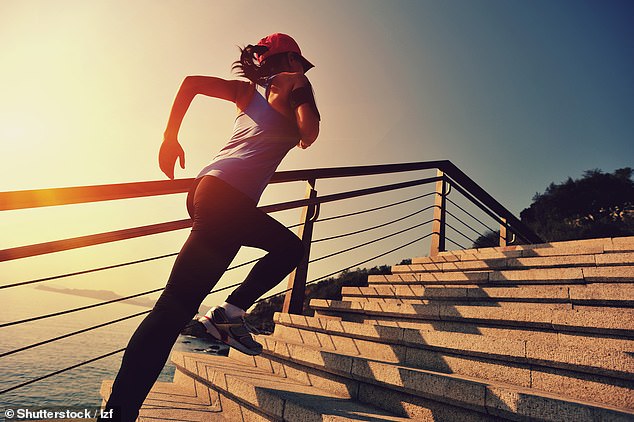 Laut einer neuen Studie, die das Treppensteigen als körperliche Betätigung untersucht, kann das Treppensteigen tatsächlich dazu beitragen, länger zu leben