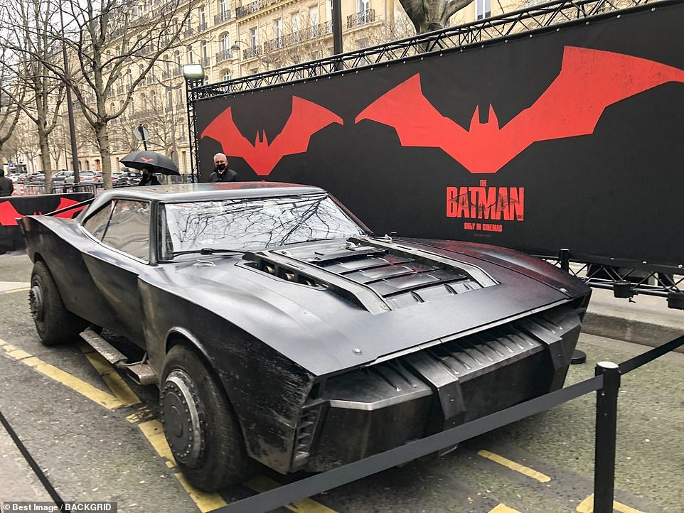 Das Batmobil von 2022 kostet 7 Millionen Pfund, aber AA Car Finance hat bekannt gegeben, dass Bruce Wayne nur 11 Tage brauchen würde, um genug Zinsen für sein 7-Milliarden-Pfund-Vermögen anzusammeln, um sich ein Batmobil zu kaufen