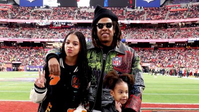 Beyoncés und JayZs Töchter sehen beim Super Bowl ganz erwachsen aus
