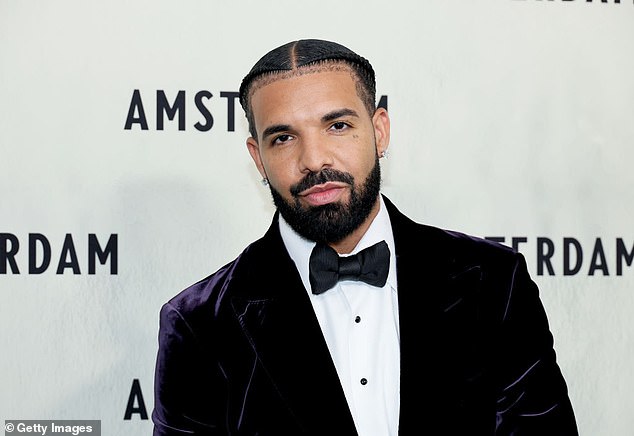 Gemini bezeichnete Drake als „kommerzielles Kraftpaket mit zahlreichen Hit-Singles und Alben, die die Charts anführten“, sagte aber, wer die Fehde gewinnt, bleibe subjektiv