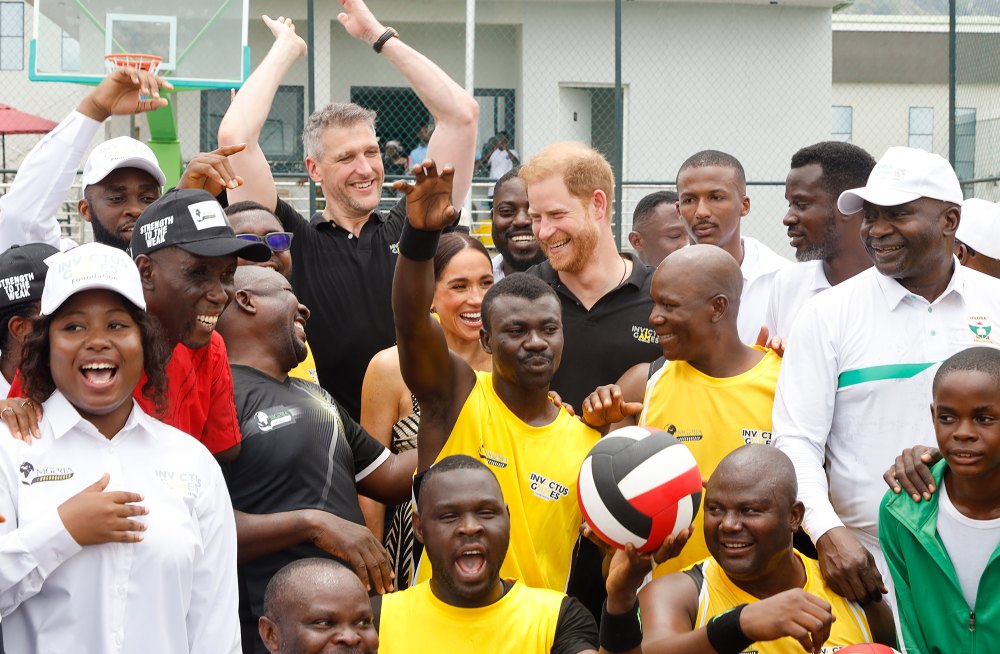 Meghan Markle spricht bei den Invictus Games in Nigeria über Prinz Harrys Liebe zum Volleyball