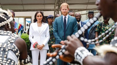 Sehen Sie sich die besten Fotos von der ersten offiziellen Tour von Prinz Harry und Meghan Markle in Nigeria an