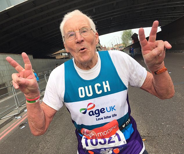 Mit 87 Jahren war er der älteste Finisher des Virgin Money London Marathon 2018 und belegte mit einer Zeit von 8 Stunden, 21 Minuten und 44 Sekunden den ersten Platz in seiner Altersklasse