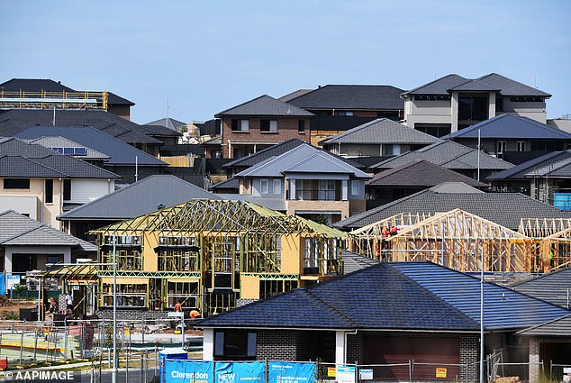 Der kommende Haushalt der Labour-Partei sieht 90,6 Millionen US-Dollar vor, um die Zahl der Fachkräfte im Bausektor zu erhöhen (im Bild eine Wohnsiedlung in Oran Park, Sydney).