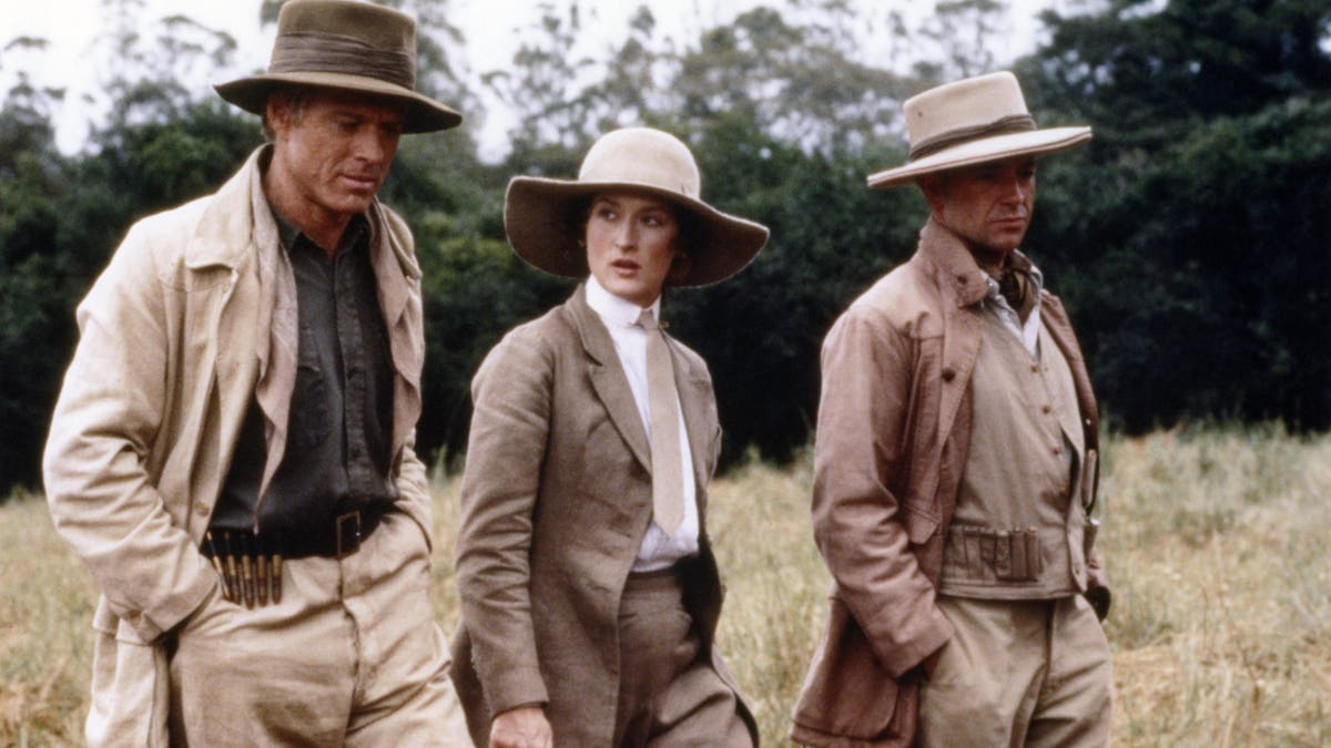 Robert Redford, Meryl Streep und der österreichische Schauspieler Klaus-Maria Brandauer am Set von Out of Africa