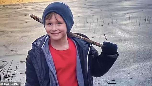 Corey Micciolo, 6, starb 2021 nach einem Jahr mutmaßlichen Missbrauchs, wobei ein forensischer Pathologe entschied, dass er an einem Trauma durch stumpfe Gewalt gestorben sei