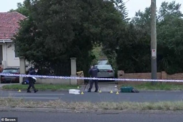 Bei einer Schlägerei am frühen Morgen, die vor einem Vorstadthaus in Melbourne (Bild) in den frühen Morgenstunden des Sonntags stattfand, ist mutmaßlich ein Mann getötet worden