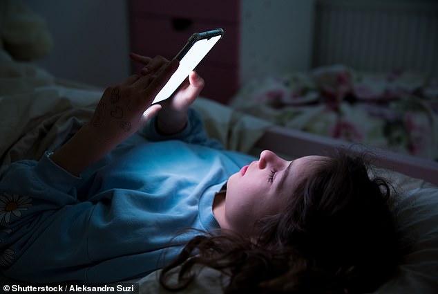 Forscher fanden heraus, dass die Nutzung unserer bevorzugten Social-Media-Apps vor dem Schlafengehen mit häufigeren quälenden Albträumen verbunden ist