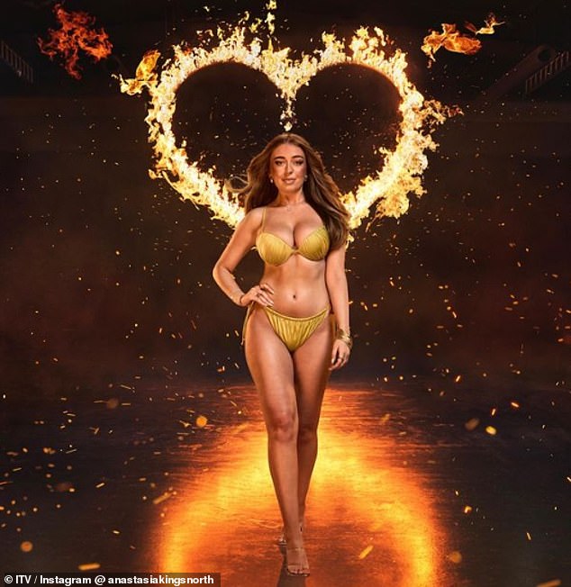 Anatasia teilte ein Bild von sich als „Sexbombe“ auf Instagram, als sie mit ITV zusammenarbeitete, um die Show zu promoten