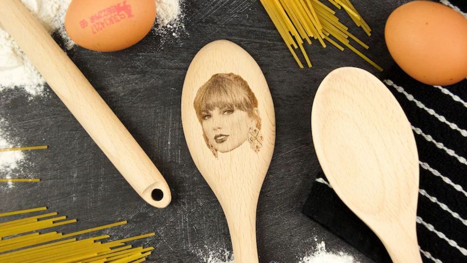 Taylor Swift wooden spoon